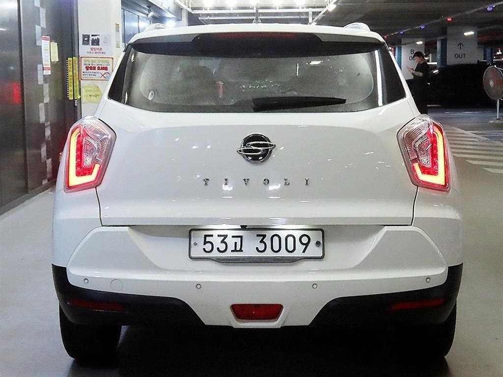 KG모빌리티(쌍용) 티볼리 가솔린 4WD 1.6 LX 고급형 이미지 5