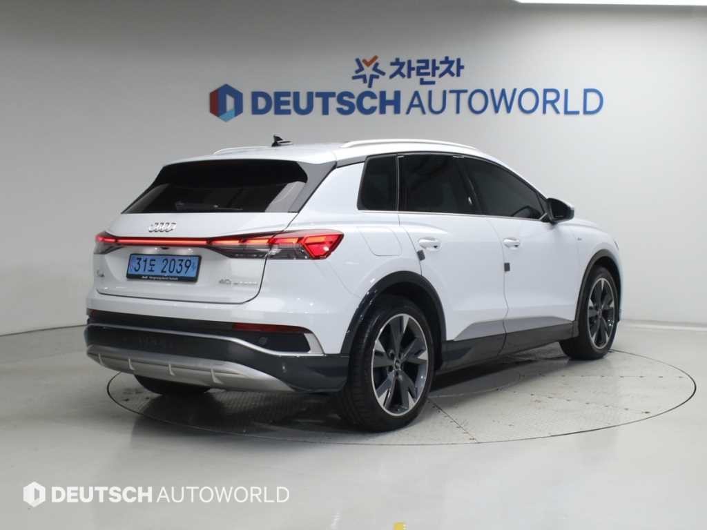 아우디 Q4 Q4 e-트론 40 프리미엄 이미지 2