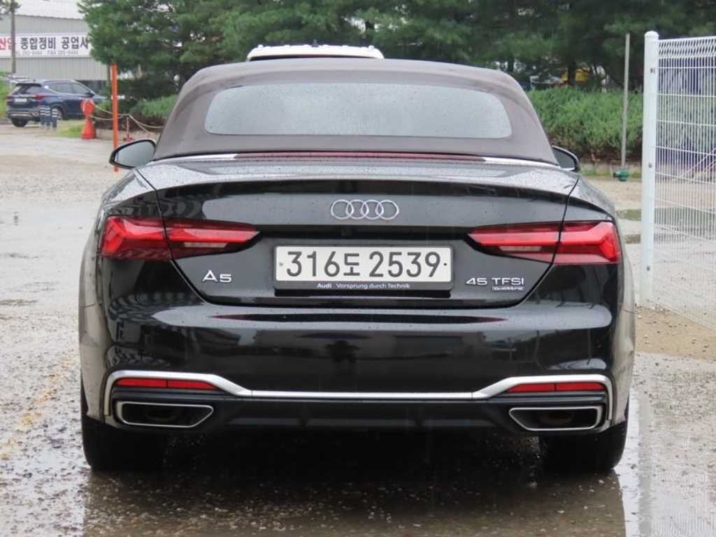 아우디 A5 A5 (F5) 45 TFSI 콰트로 프리미엄 카브리올레 이미지 4