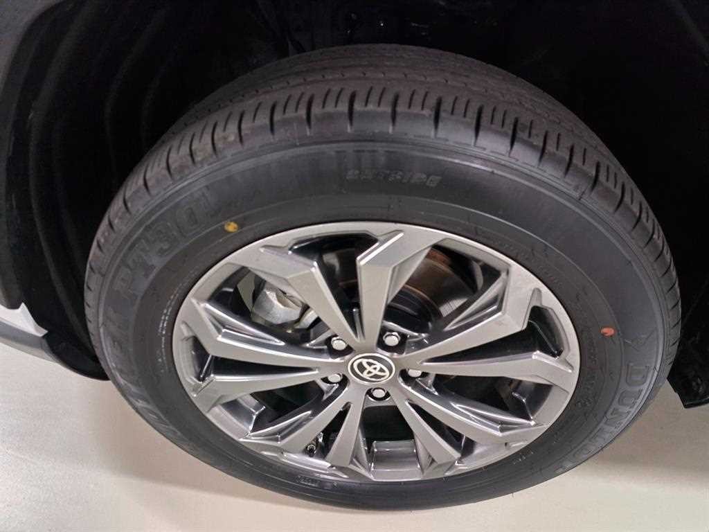 토요타 라브4 RAV4(5세대) 2.5 4WD 하이브리드 LTD 이미지 17