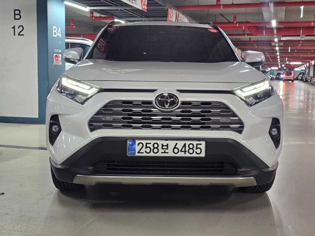 토요타 라브4 RAV4(5세대) 2.5 4WD 하이브리드 LTD 이미지 2