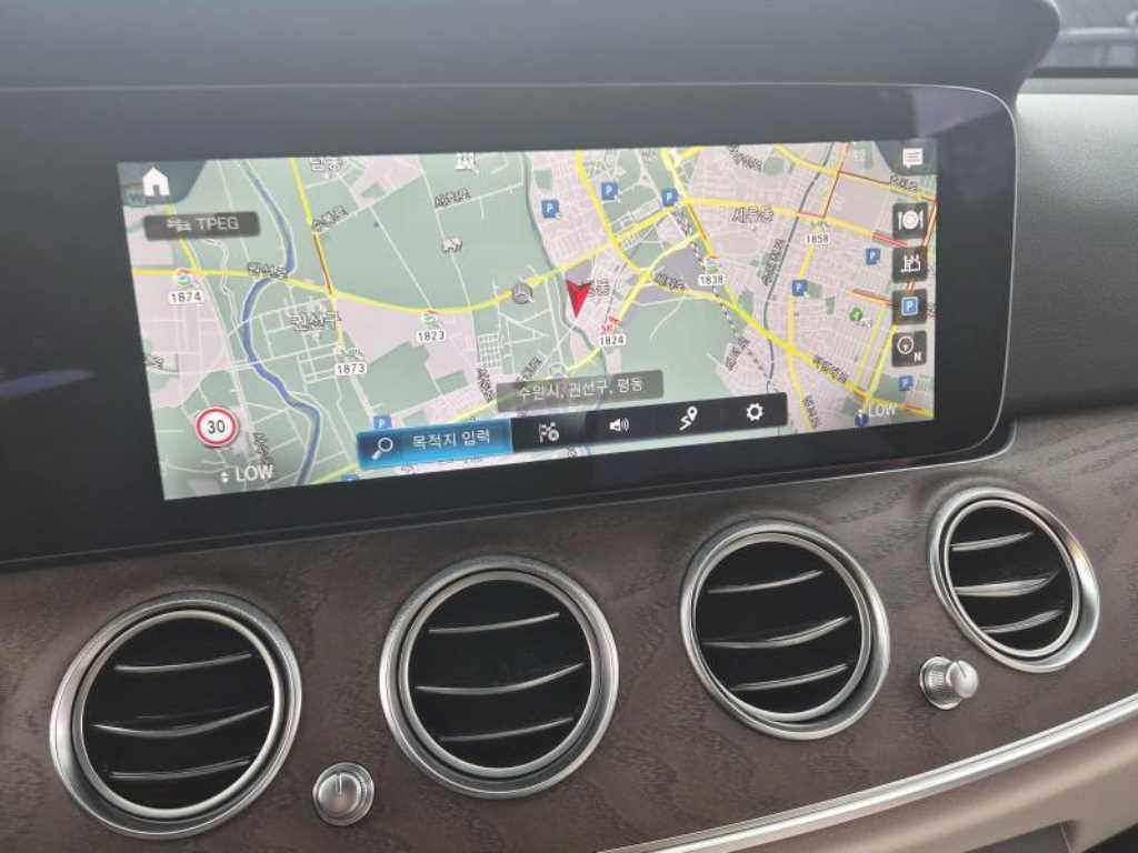 벤츠 E 클래스 E-클래스 W213 E250 익스클루시브 이미지 13