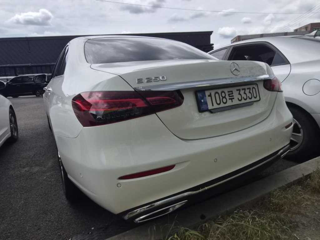 벤츠 E 클래스 E-클래스 W213 E250 익스클루시브 이미지 4