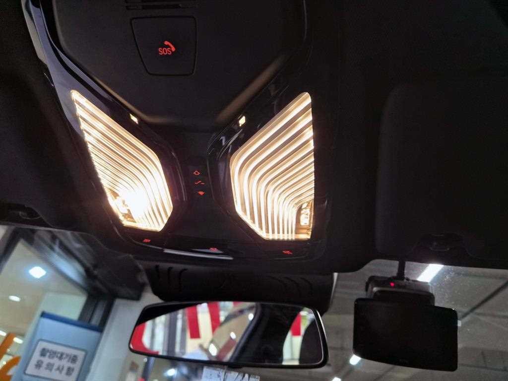 BMW i4 eDrive 40 M 스포츠 프로 이미지 18