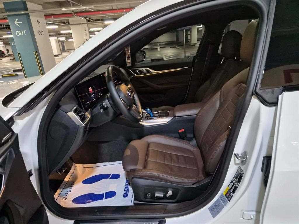 BMW i4 eDrive 40 M 스포츠 프로 이미지 6