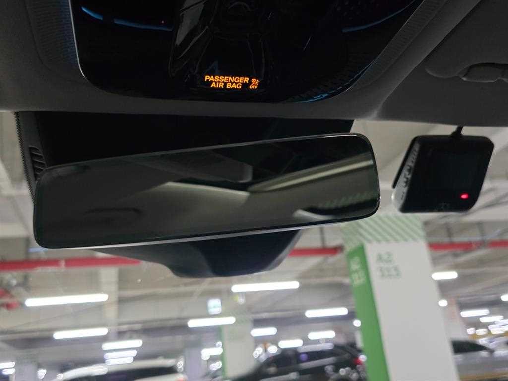 벤츠 E 클래스 E-클래스 W214 E220d 4MATIC 익스클루시브 이미지 17