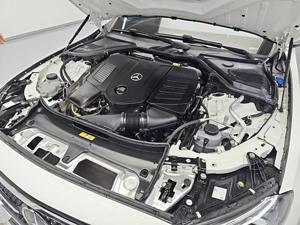 벤츠 E 클래스 E-클래스 W214 E300 4MATIC AMG Line 이미지 5