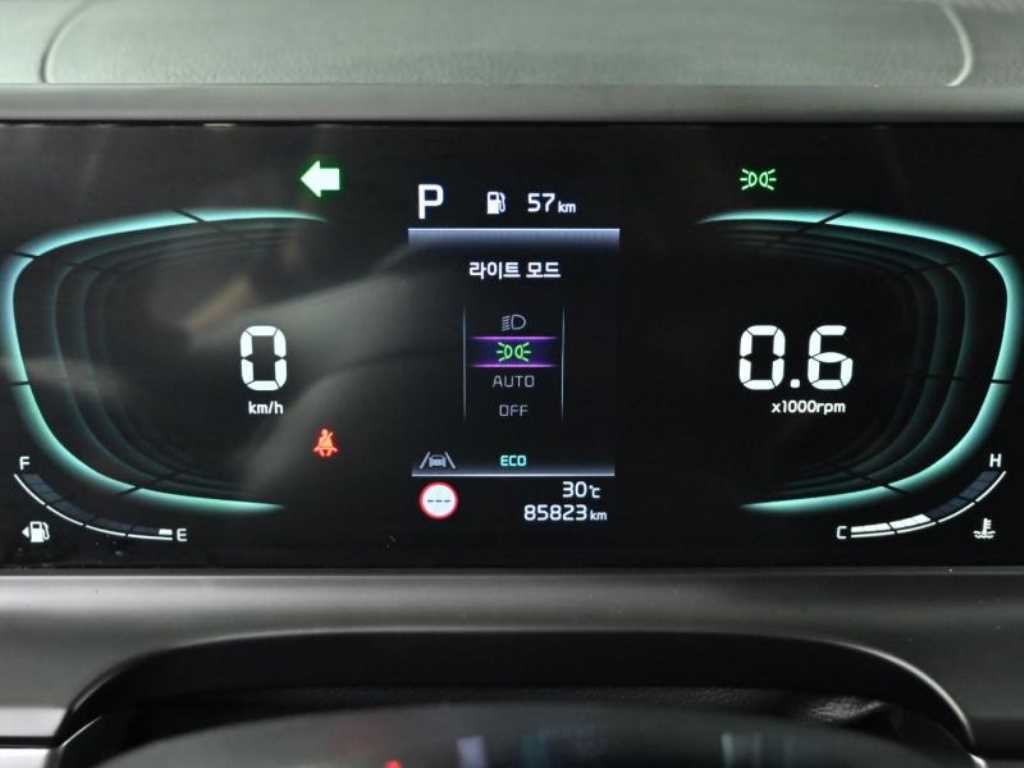 기아 셀토스 더 뉴 셀토스 가솔린 2.0 2WD 프레스티지 이미지 8