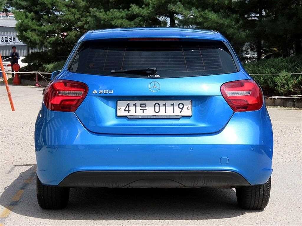 벤츠 A 클래스 A클래스 W176 A200 이미지 4