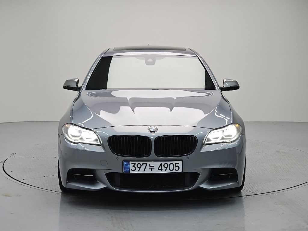 BMW 5시리즈 5시리즈 (F10) M550d xDrive 이미지 2