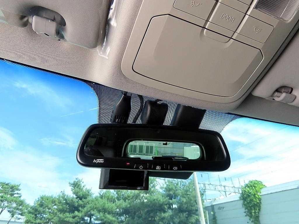 KG모빌리티(쌍용) 코란도 뷰티풀코란도 2WD 가솔린 1.5 C5 이미지 16