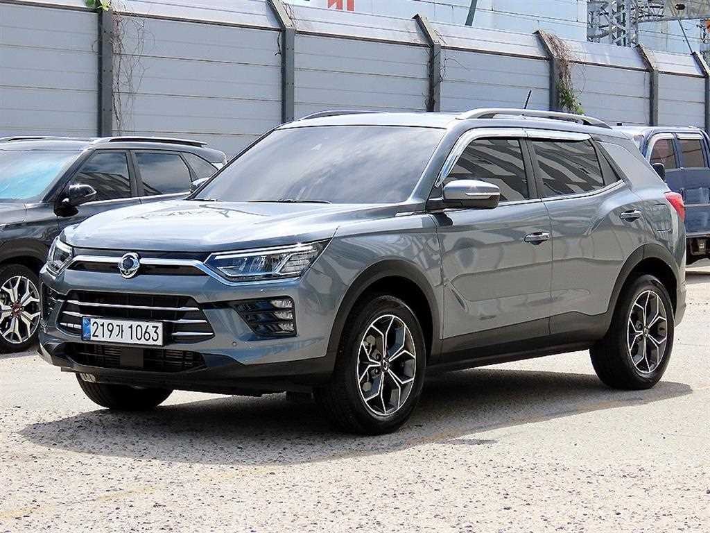 KG모빌리티(쌍용) 코란도 뷰티풀코란도 2WD 가솔린 1.5 C5 이미지 2