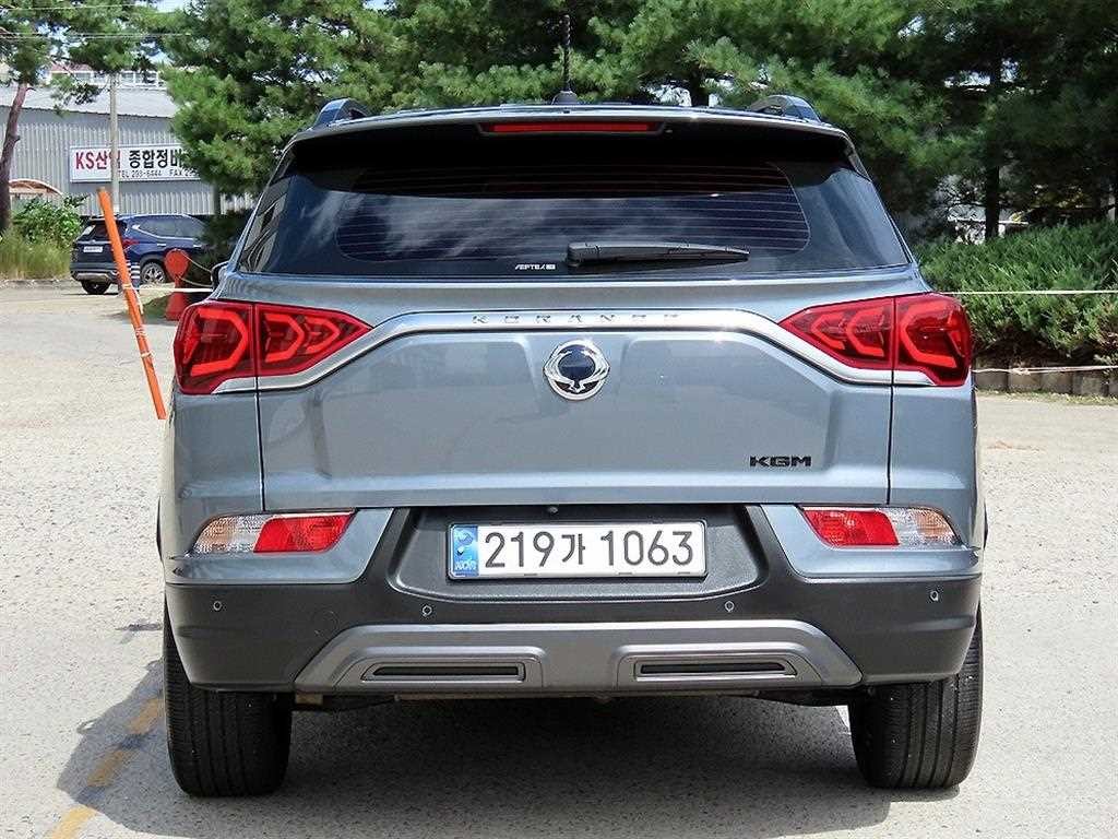 KG모빌리티(쌍용) 코란도 뷰티풀코란도 2WD 가솔린 1.5 C5 이미지 4