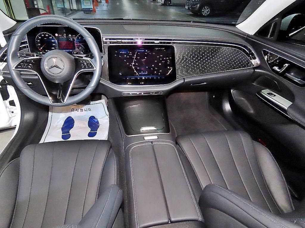 벤츠 E 클래스 E-클래스 W214 E220d 4MATIC 익스클루시브 이미지 10