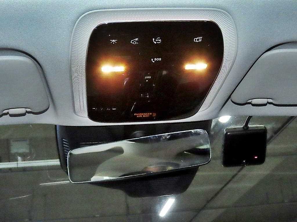 벤츠 E 클래스 E-클래스 W214 E220d 4MATIC 익스클루시브 이미지 15