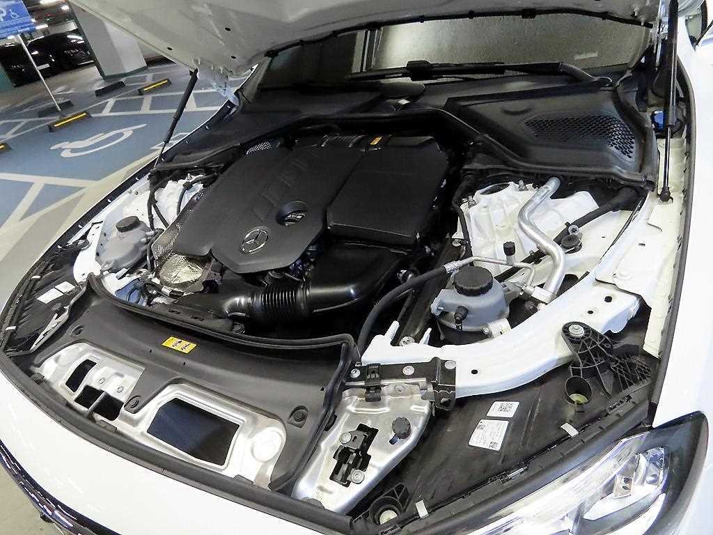 벤츠 E 클래스 E-클래스 W214 E220d 4MATIC 익스클루시브 이미지 19