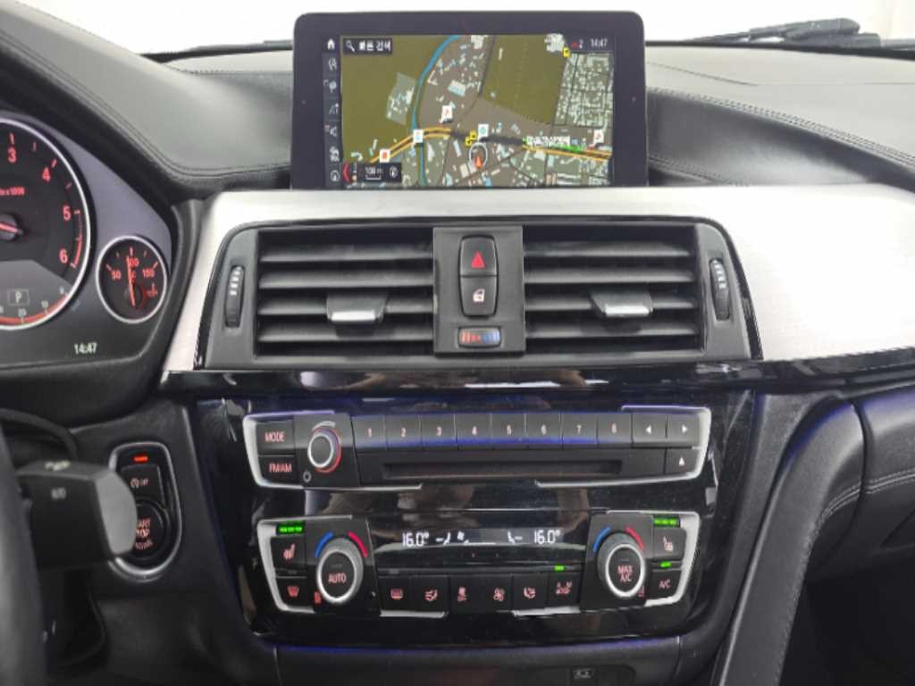 BMW 4시리즈 4시리즈 (F32) 420d 그란쿠페 럭셔리 이미지 12