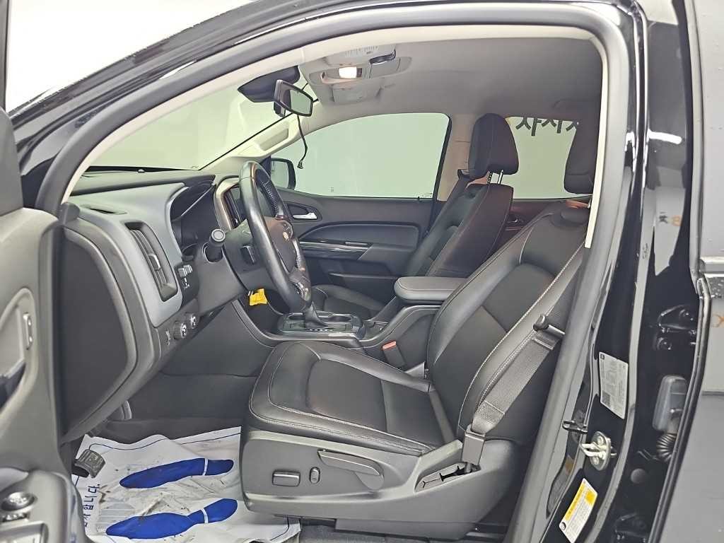 쉐보레 콜로라도 리얼 뉴 콜로라도 3.6 Z71-X 미드나잇 4WD 이미지 11