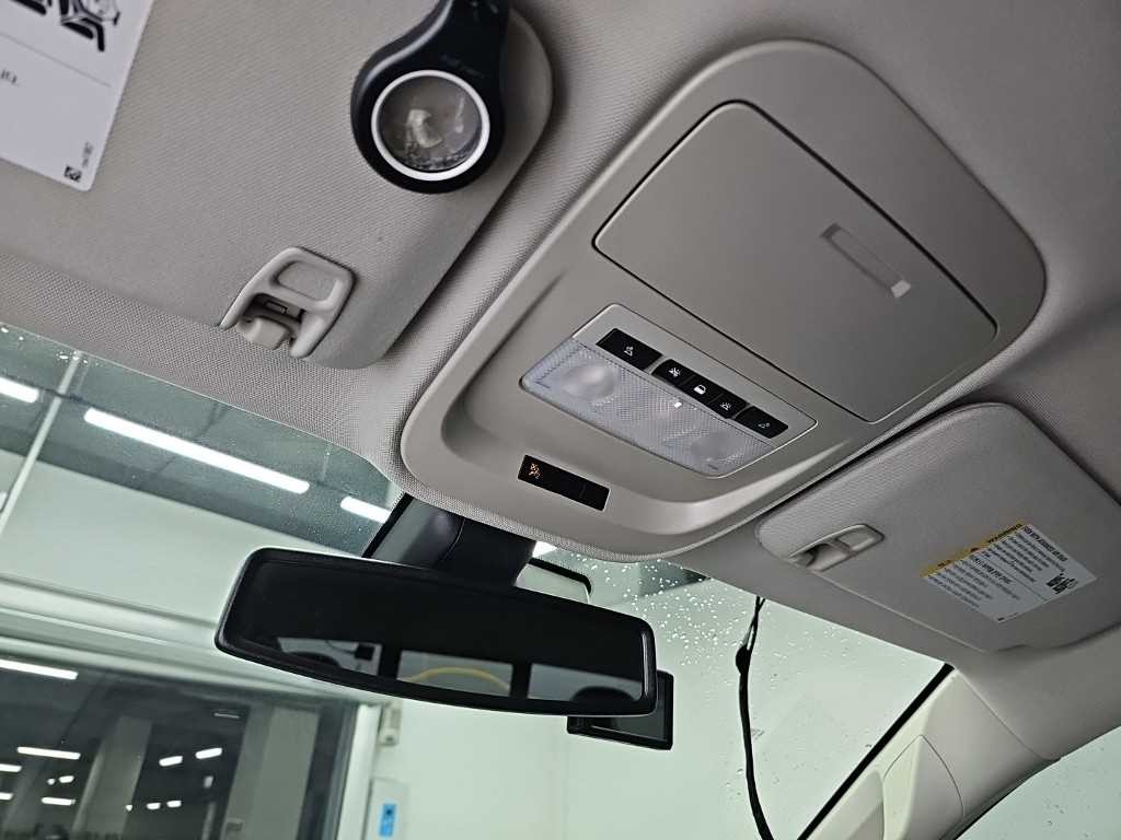 쉐보레 콜로라도 리얼 뉴 콜로라도 3.6 Z71-X 미드나잇 4WD 이미지 16