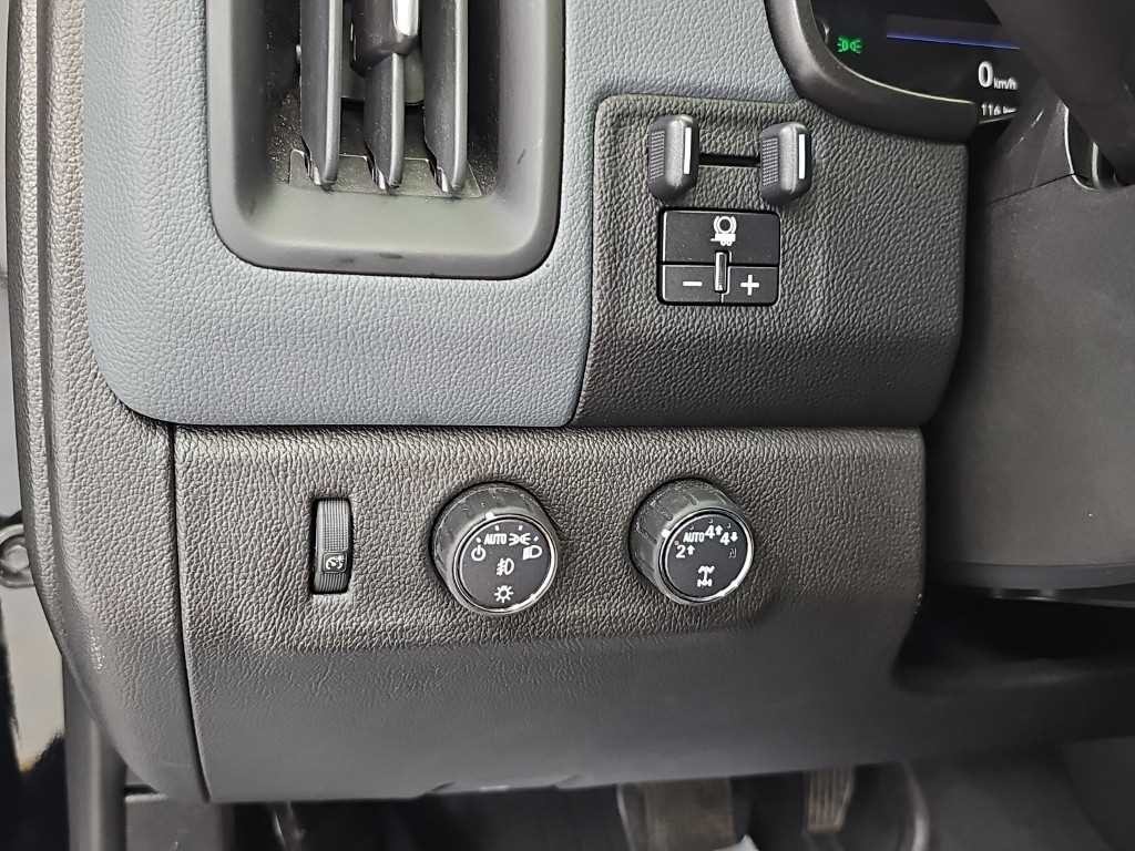 쉐보레 콜로라도 리얼 뉴 콜로라도 3.6 Z71-X 미드나잇 4WD 이미지 18