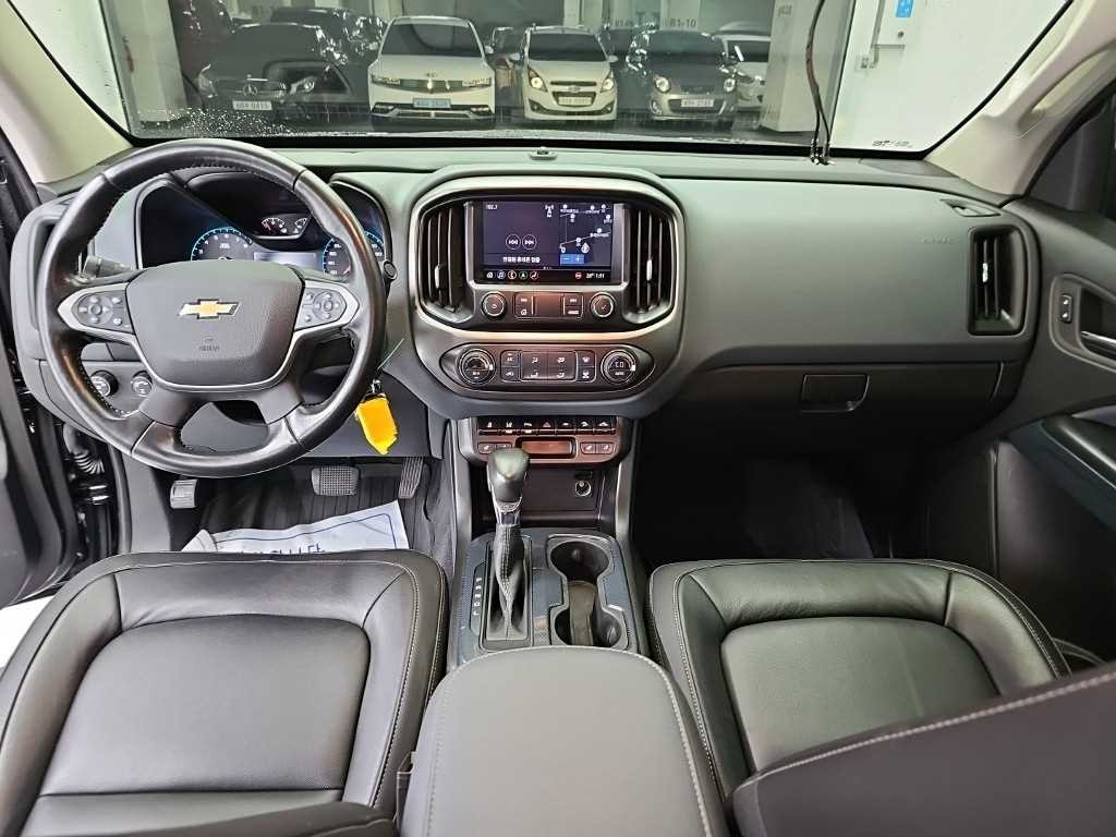 쉐보레 콜로라도 리얼 뉴 콜로라도 3.6 Z71-X 미드나잇 4WD 이미지 7
