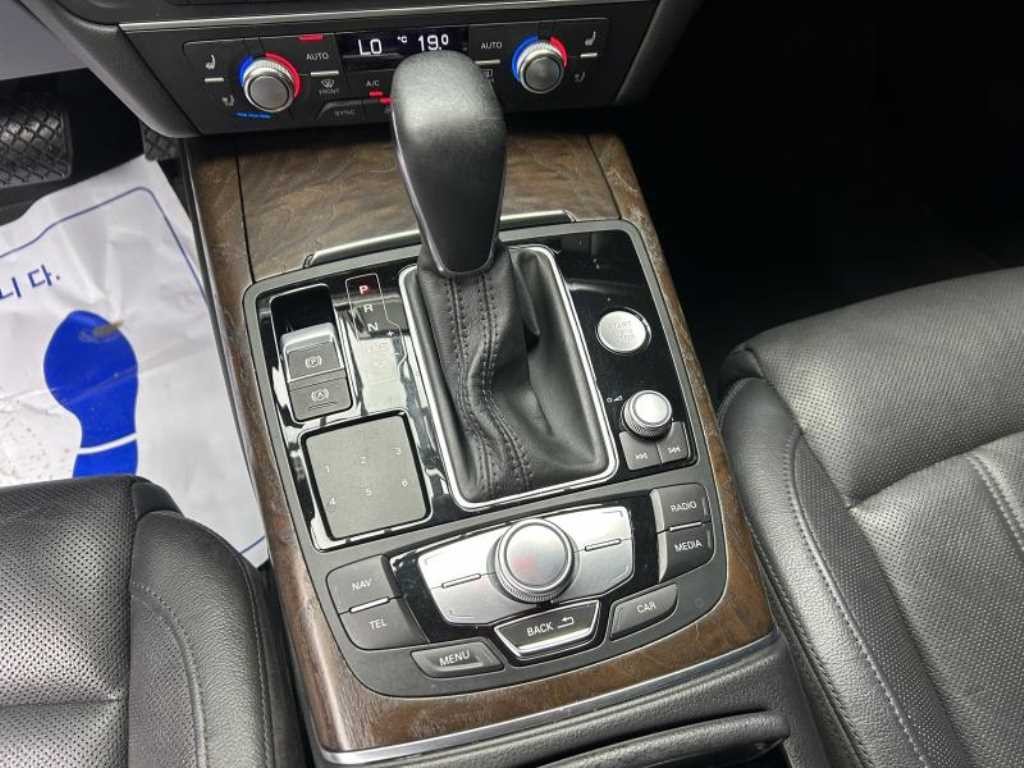 아우디 A6 뉴A6 35 TDI 프리미엄 이미지 10