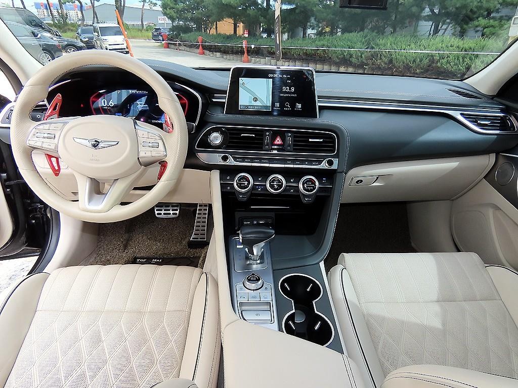 제네시스 G70 3.3T 스포츠 프레스티지 이미지 7