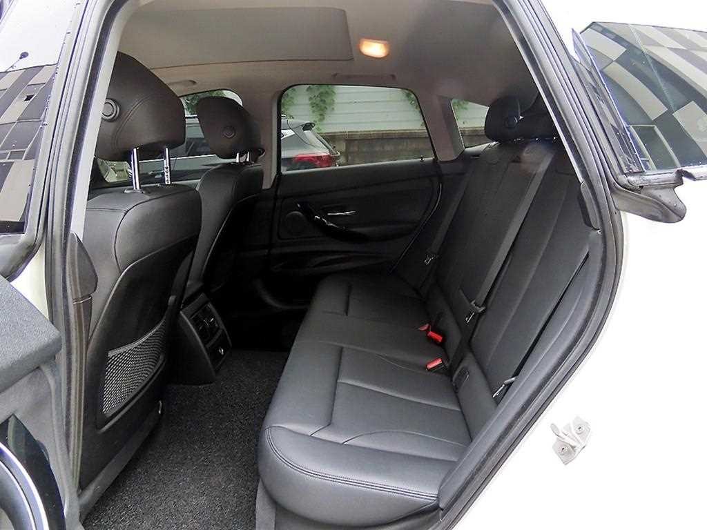 BMW 그란투리스모 3시리즈 GT (F34) GT 320D xDrive 이미지 6