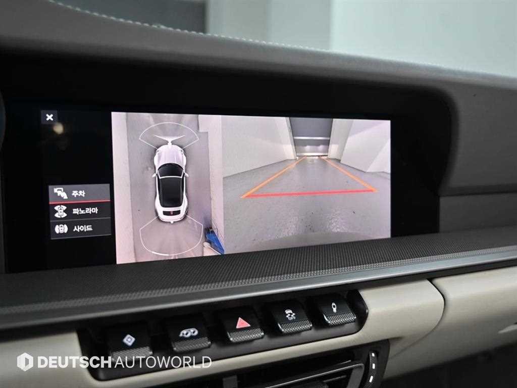포르쉐 911 911(992) 카레라 4 카브리올레 이미지 15