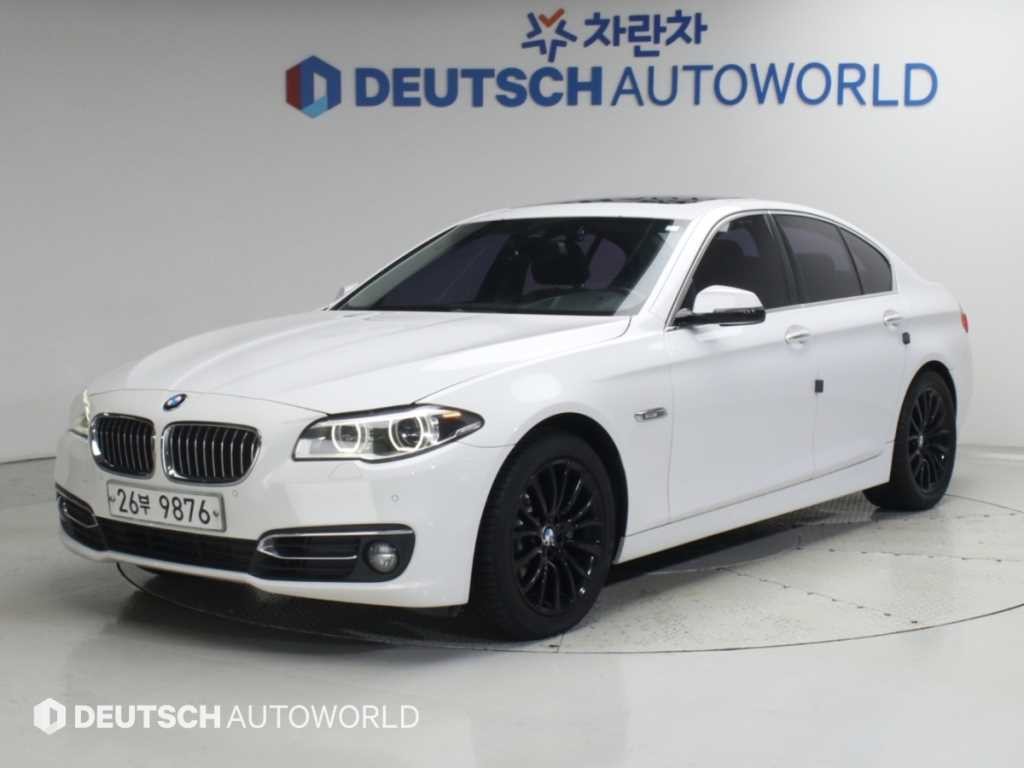 BMW 5시리즈 5시리즈 (F10) 520d 이미지 1