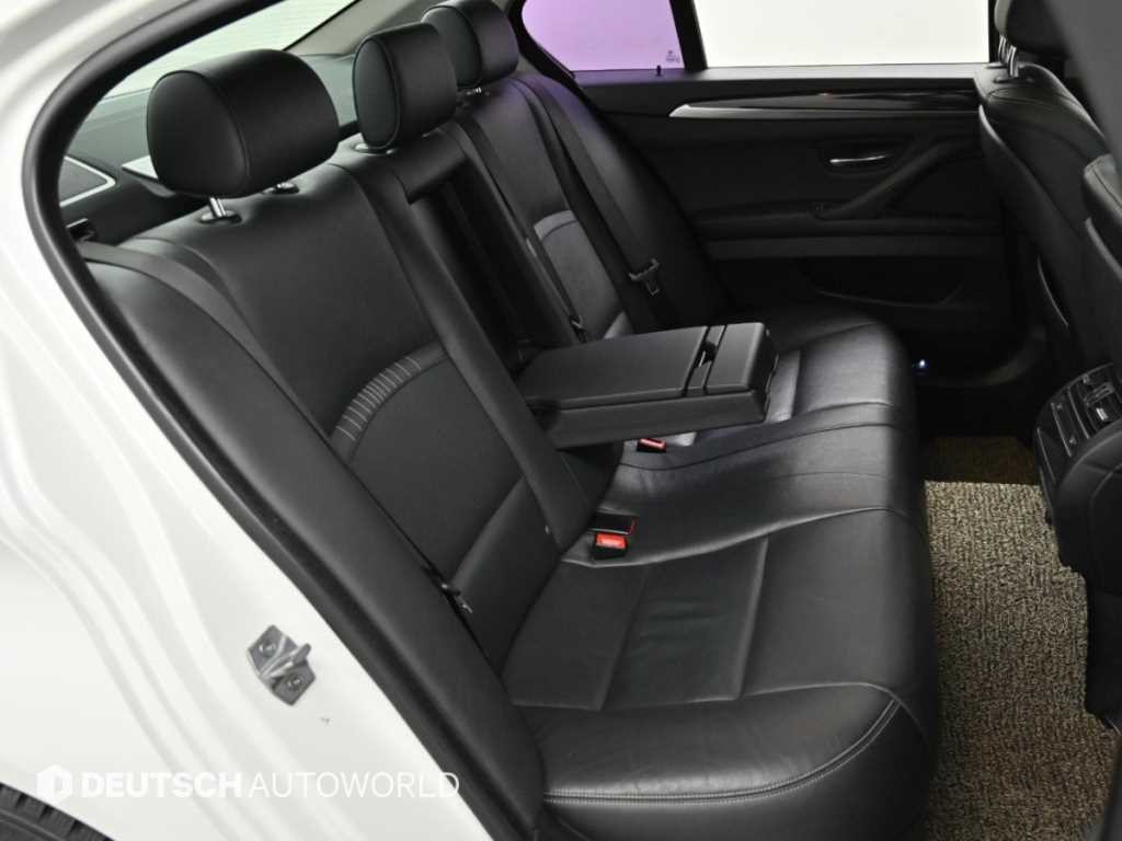 BMW 5시리즈 5시리즈 (F10) 520d 이미지 12