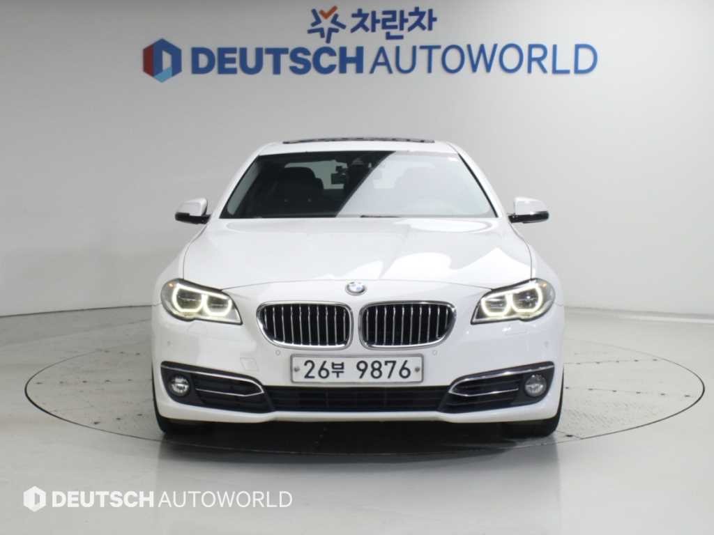 BMW 5시리즈 5시리즈 (F10) 520d 이미지 3
