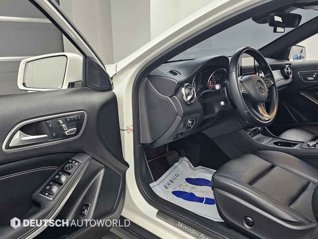 벤츠 GLA 클래스 GLA클래스 X156 GLA250 4MATIC 이미지 11