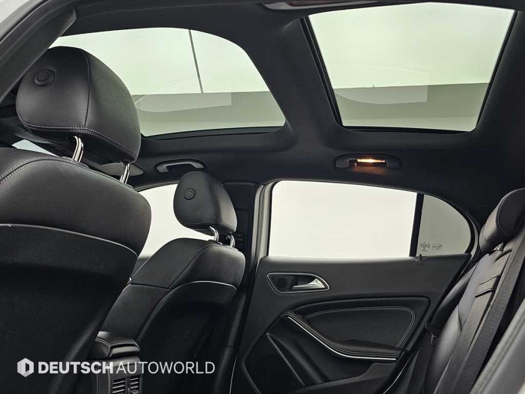 벤츠 GLA 클래스 GLA클래스 X156 GLA250 4MATIC 이미지 18