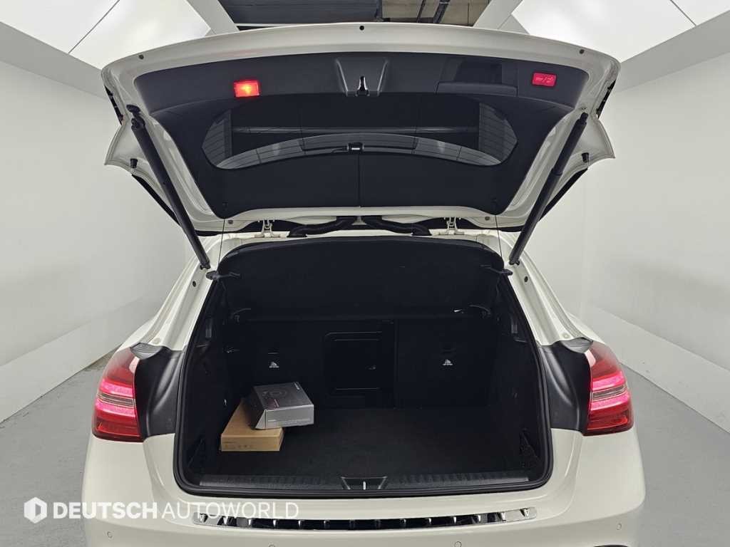벤츠 GLA 클래스 GLA클래스 X156 GLA250 4MATIC 이미지 19