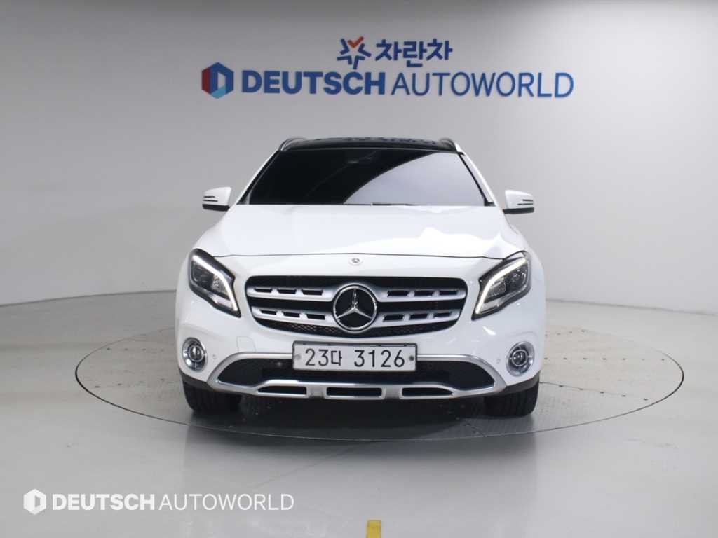 벤츠 GLA 클래스 GLA클래스 X156 GLA250 4MATIC 이미지 3