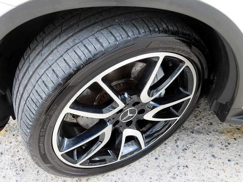 벤츠 GLC 클래스 GLC클래스 X253 AMG GLC 43 4MATIC 이미지 20