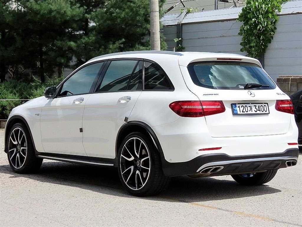 벤츠 GLC 클래스 GLC클래스 X253 AMG GLC 43 4MATIC 이미지 3