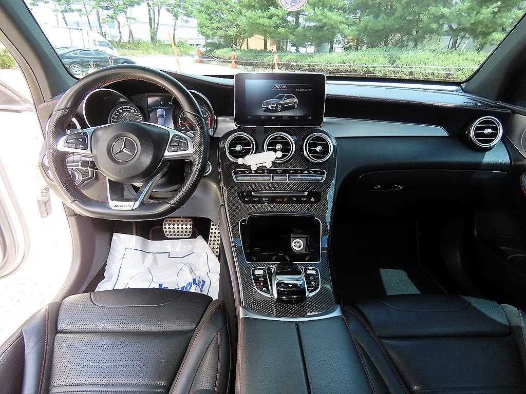 벤츠 GLC 클래스 GLC클래스 X253 AMG GLC 43 4MATIC 이미지 7