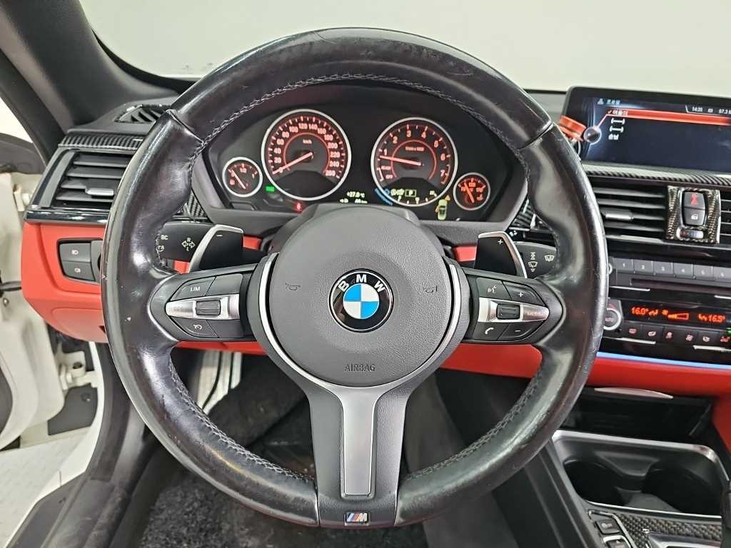 BMW 4시리즈 4시리즈 (F32) 428i 컨버터블 M 스포츠 이미지 9