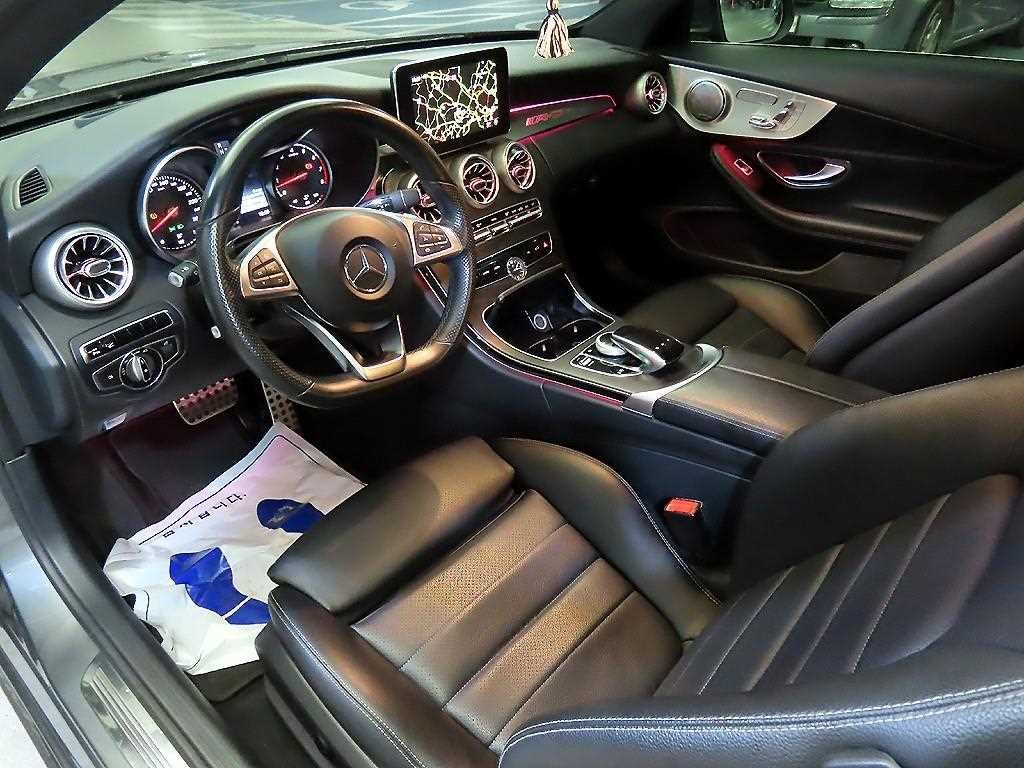 벤츠 C 클래스 C클래스 W205 C200 쿠페 이미지 10
