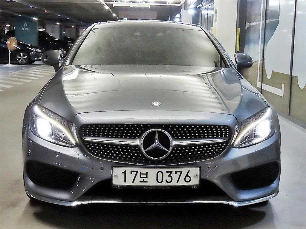 벤츠 C 클래스 C클래스 W205 C200 쿠페 이미지 2