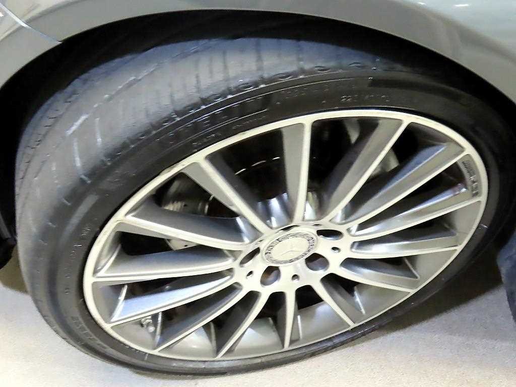 벤츠 C 클래스 C클래스 W205 C200 쿠페 이미지 20
