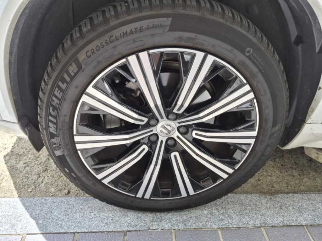 볼보 XC90 XC90 2세대 2.0 T6 AWD 인스크립션 이미지 9