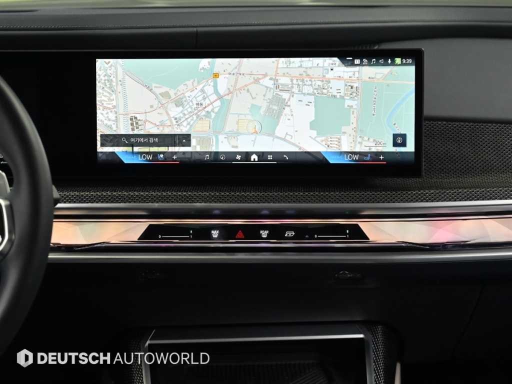 BMW 7시리즈 7시리즈 (G70) 750e xDrive M 스포츠 이미지 14