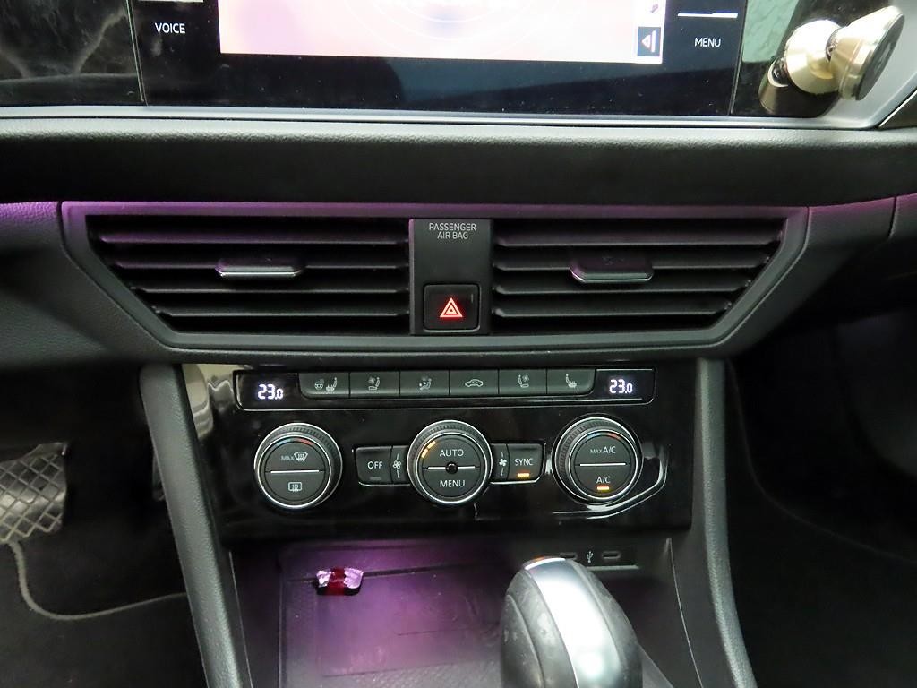 폭스바겐 제타 올 뉴 제타 1.4 TSI 프레스티지 이미지 10