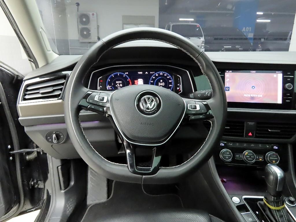 폭스바겐 제타 올 뉴 제타 1.4 TSI 프레스티지 이미지 8