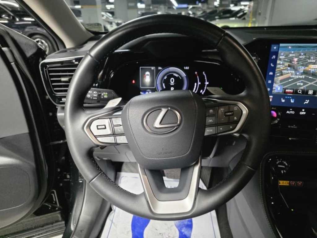 렉서스 NX NX 350h 프리미엄 이미지 8