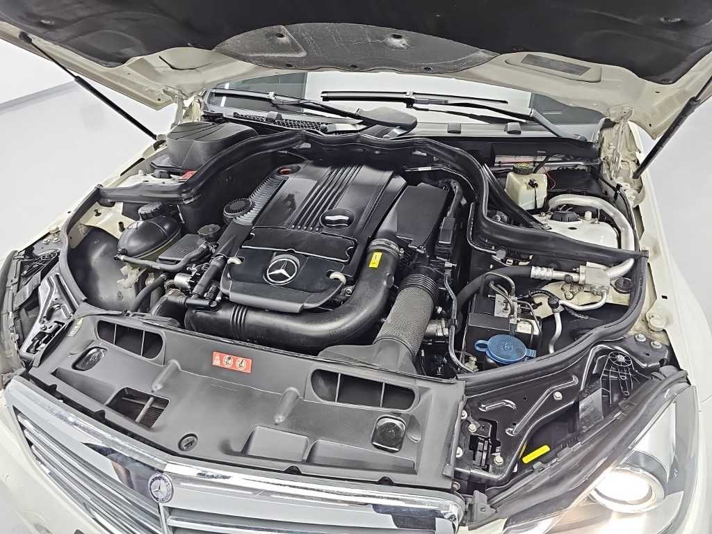 벤츠 C 클래스 C클래스 W204 C200 CGI 이미지 5