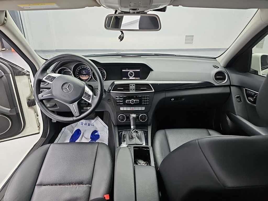 벤츠 C 클래스 C클래스 W204 C200 CGI 이미지 7